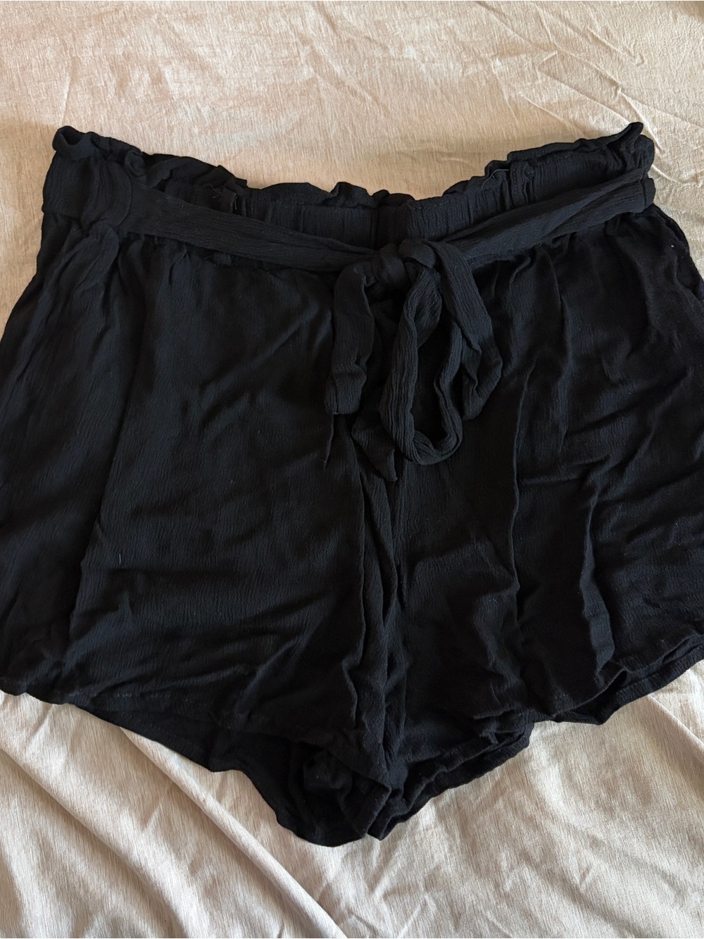 SHEIN Black High-Waist Ruffle Tie-Waist Shorts